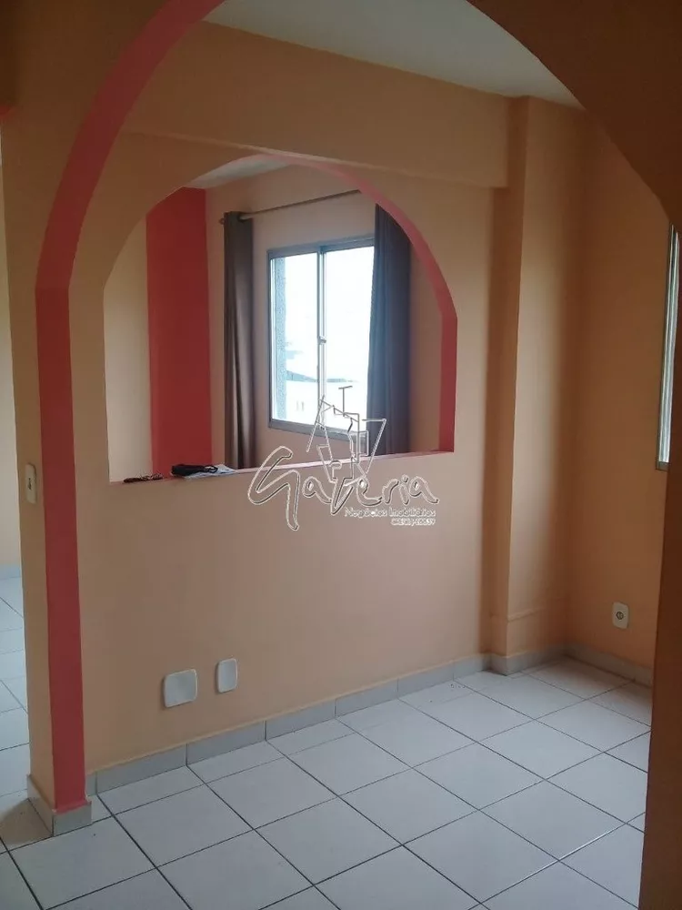 Apartamento à venda com 3 quartos, 54m² - Foto 2