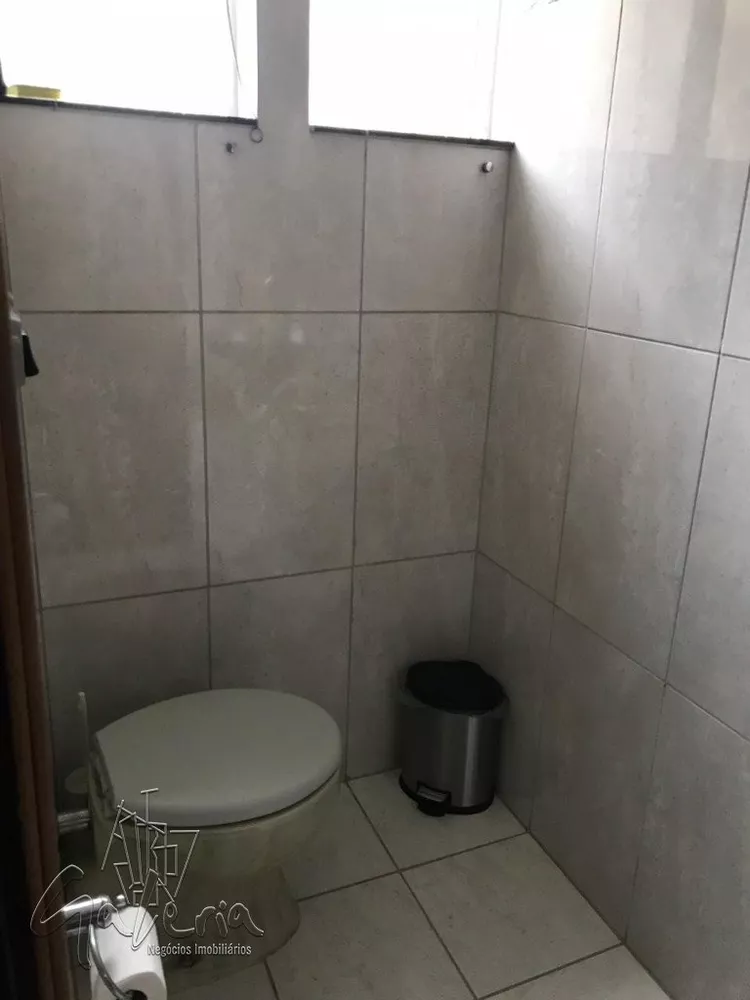 Sobrado à venda com 3 quartos, 340m² - Foto 18