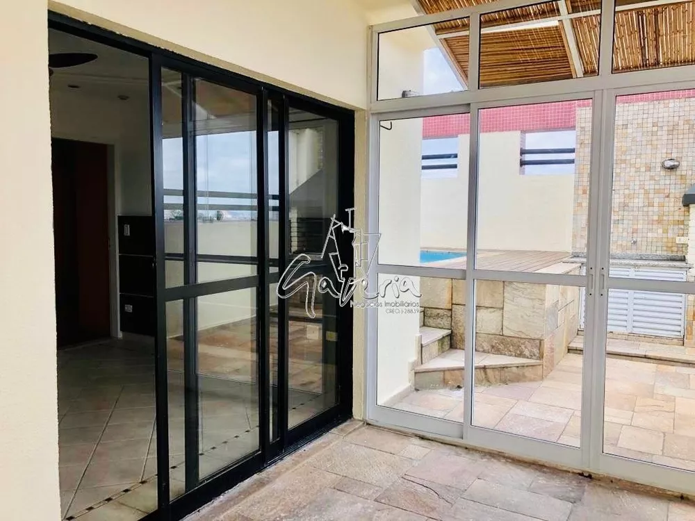 Cobertura à venda com 3 quartos, 204m² - Foto 2