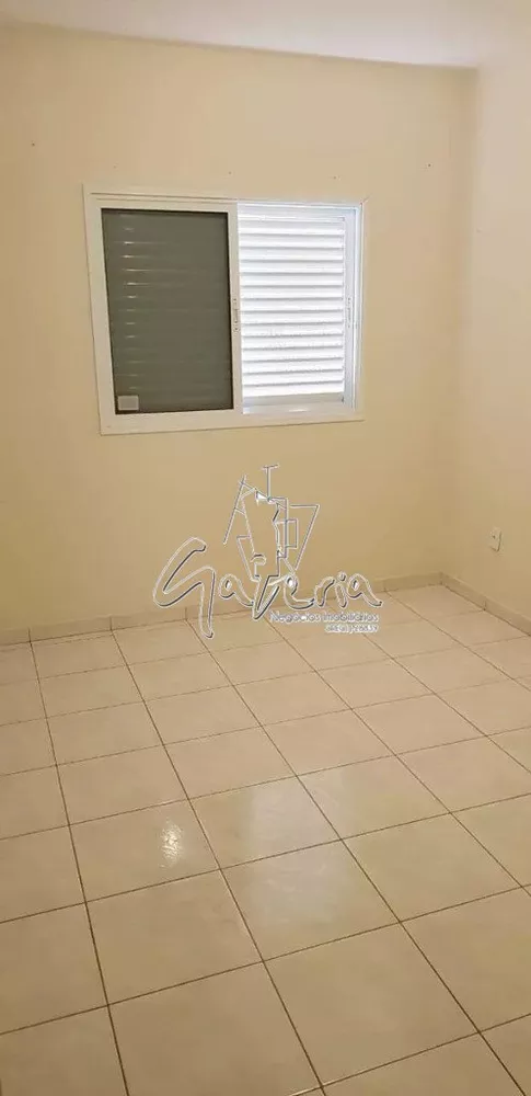 Apartamento à venda com 2 quartos, 64m² - Foto 3