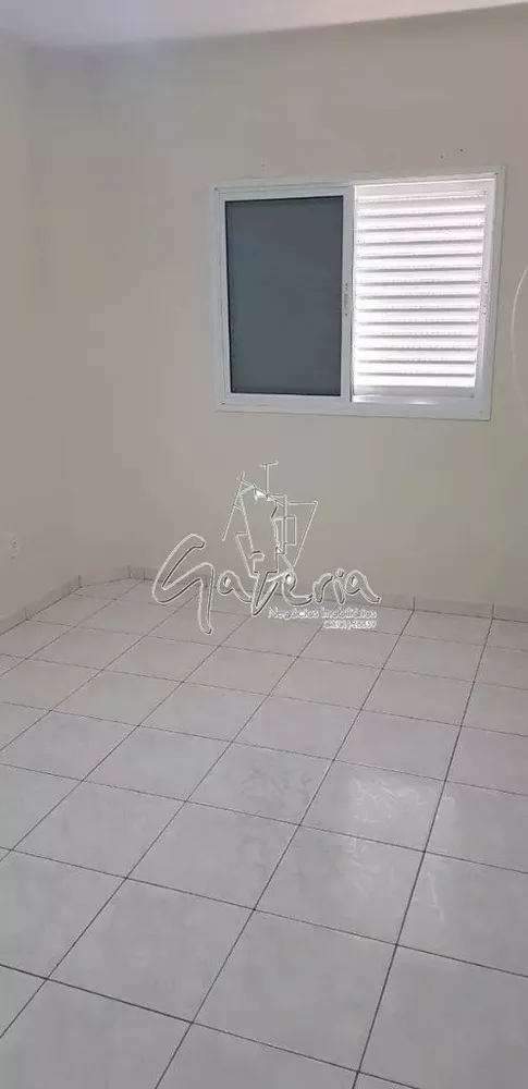 Apartamento à venda com 2 quartos, 64m² - Foto 4