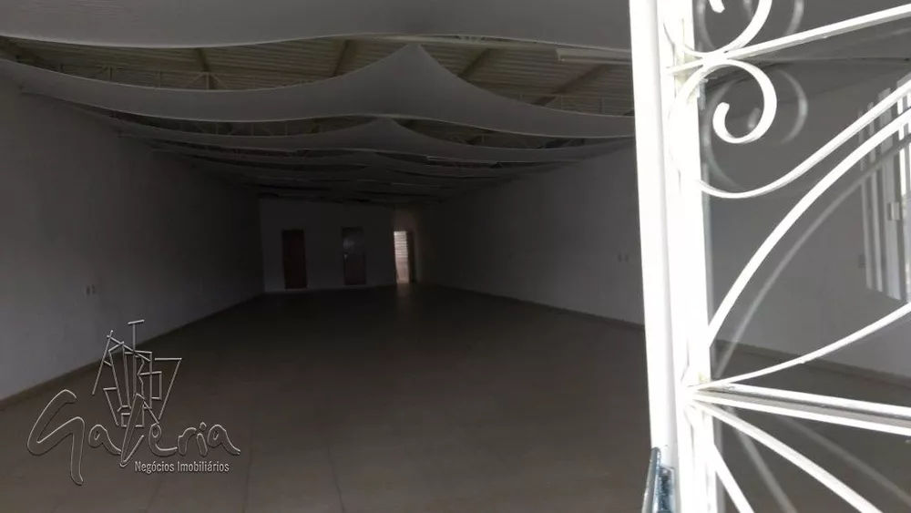 Imóvel Comercial Padrão à venda, 640m² - Foto 1