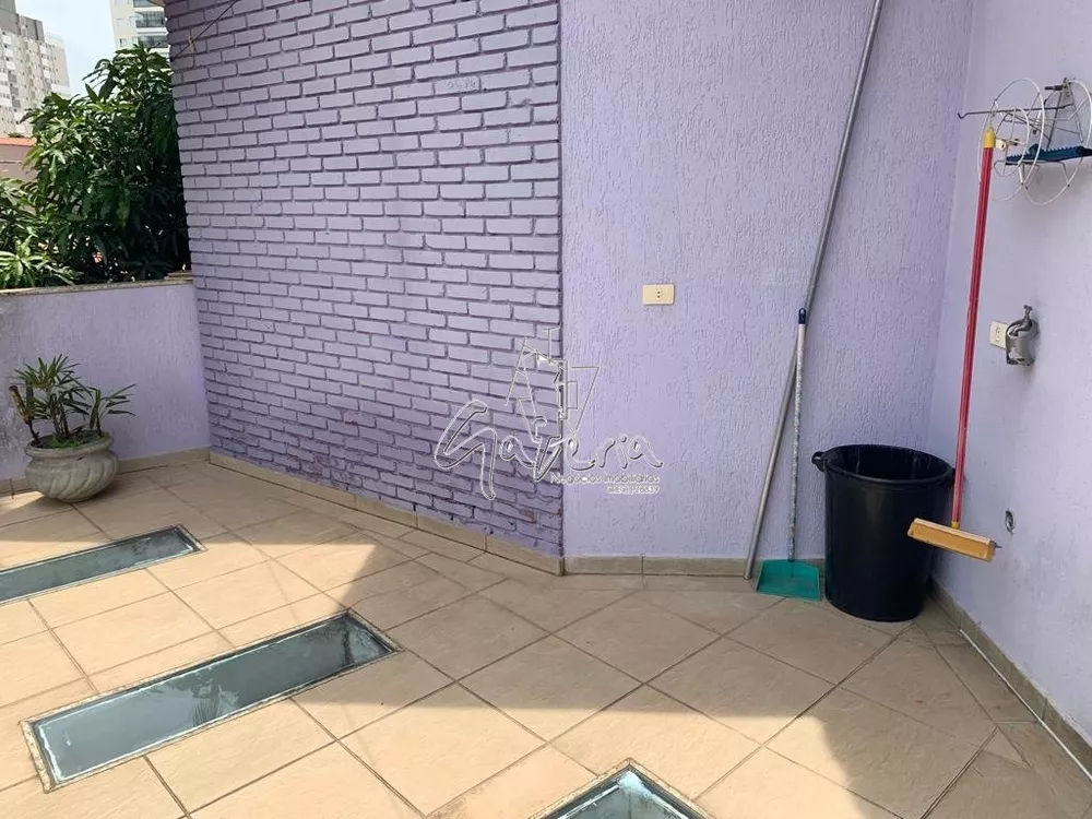 Sobrado à venda com 4 quartos, 250m² - Foto 3