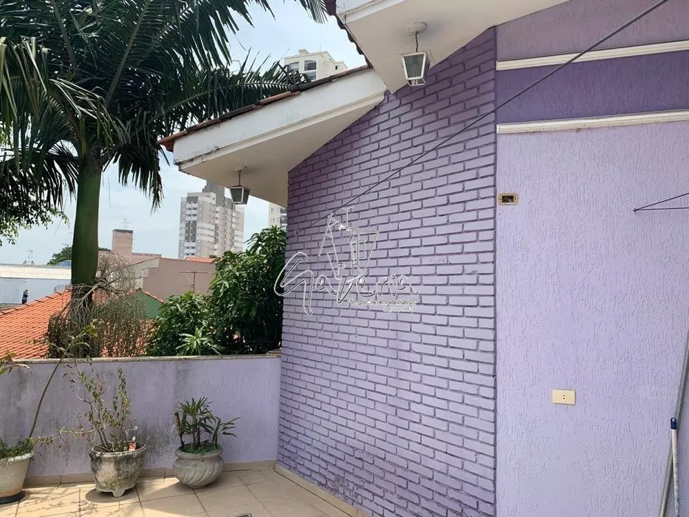 Sobrado à venda com 4 quartos, 250m² - Foto 2