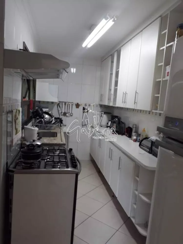 Apartamento à venda com 2 quartos, 72m² - Foto 5