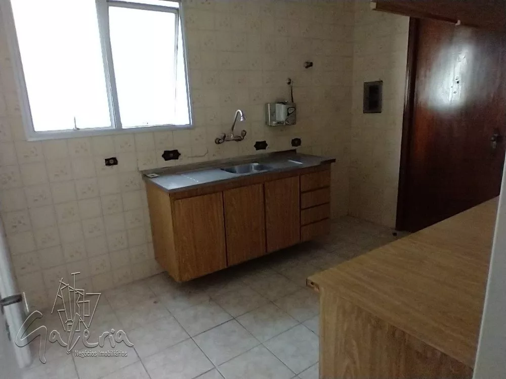 Apartamento à venda com 3 quartos, 94m² - Foto 5