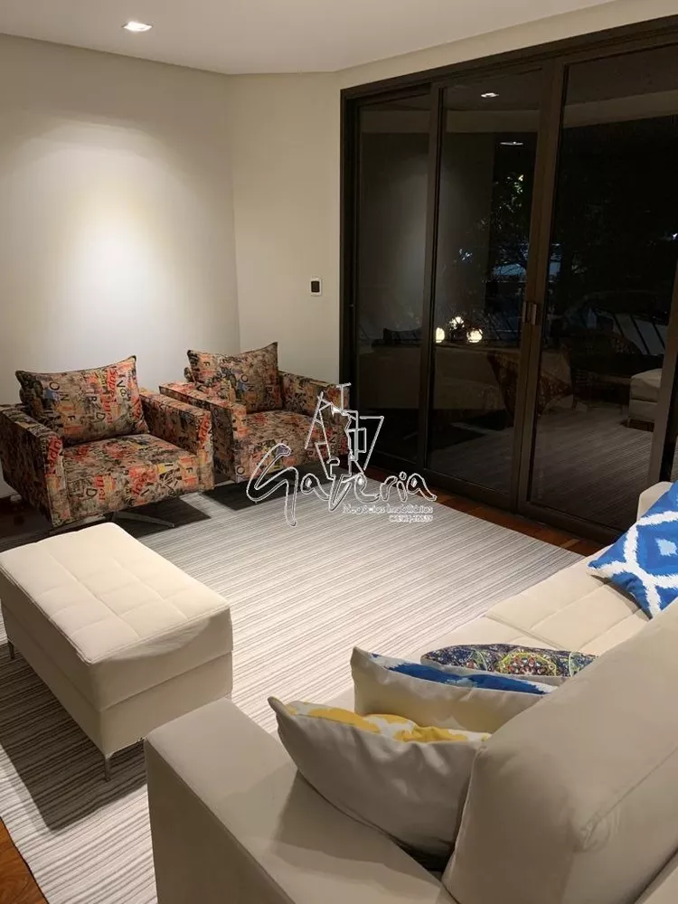 Apartamento à venda com 3 quartos, 217m² - Foto 5