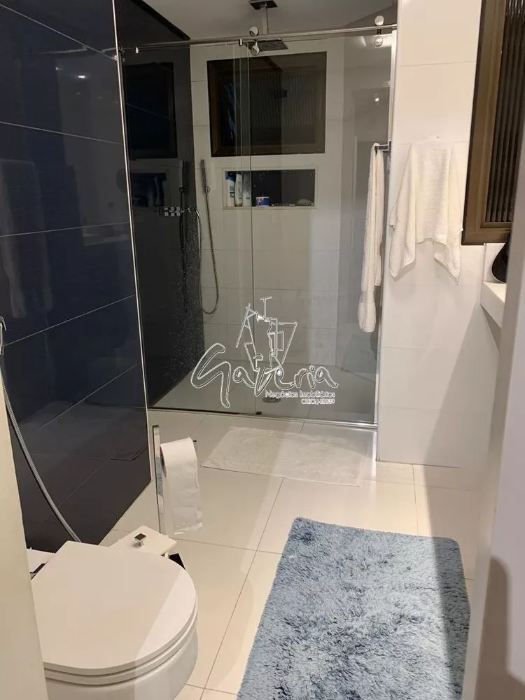 Apartamento, 3 quartos, 217 m² - Foto 10