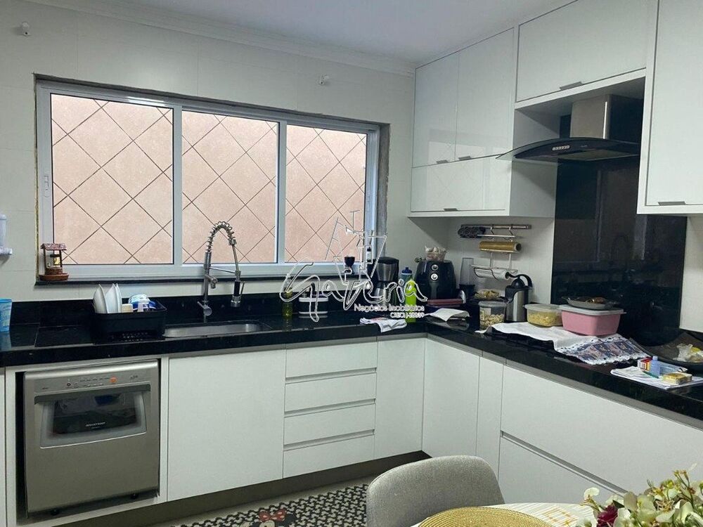 Sobrado, 3 quartos, 172 m² - Foto 3