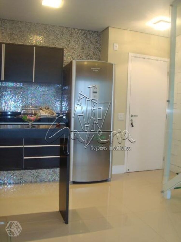 Cobertura, 3 quartos, 168 m² - Foto 2