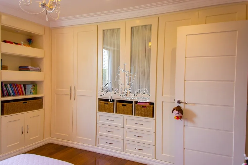 Apartamento, 3 quartos, 248 m² - Foto 12