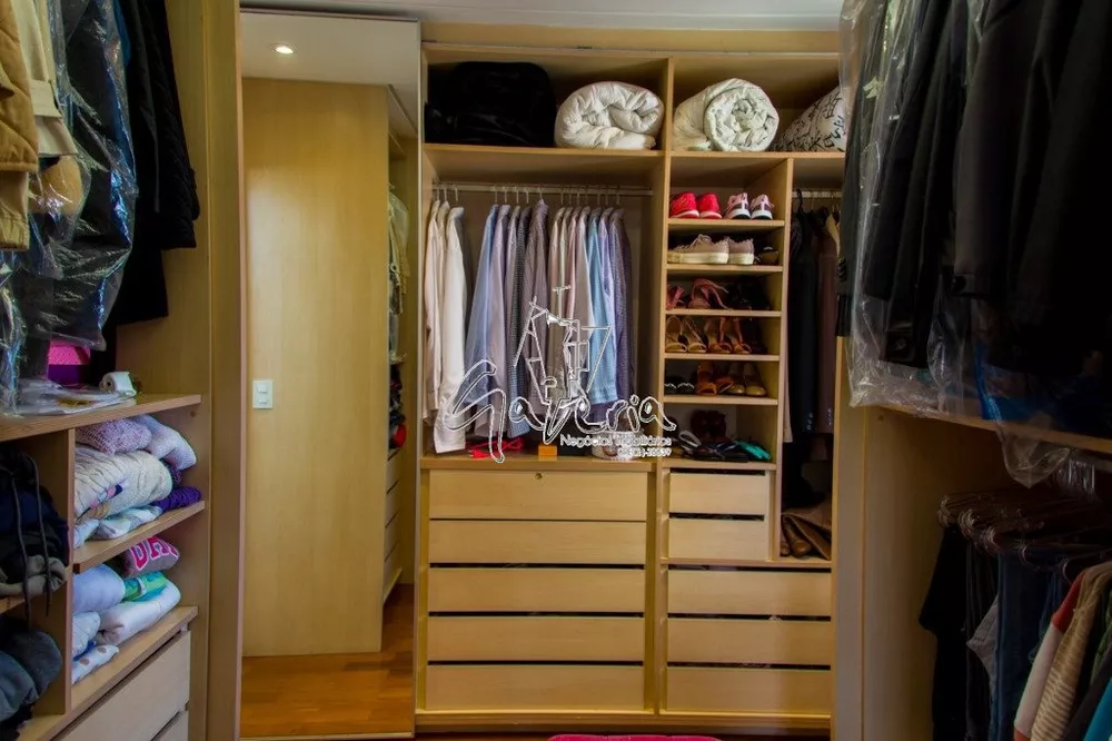 Apartamento, 3 quartos, 248 m² - Foto 3