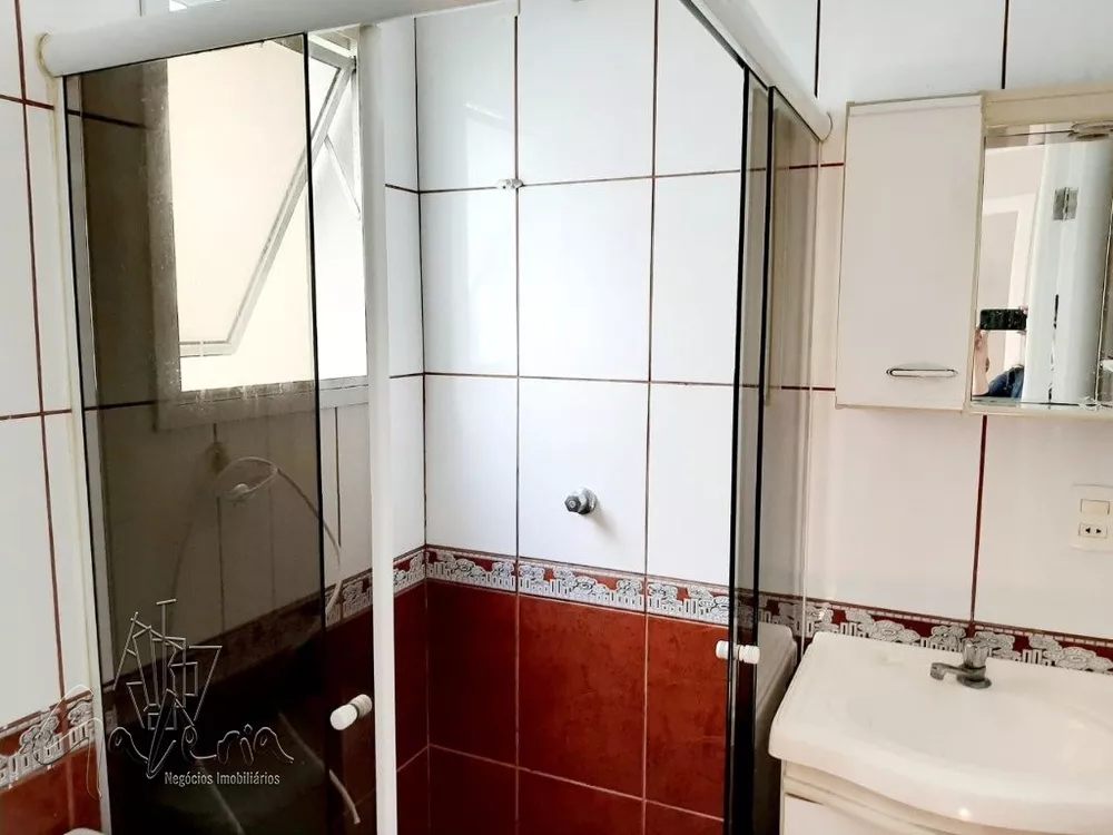 Sobrado à venda com 3 quartos, 300m² - Foto 18