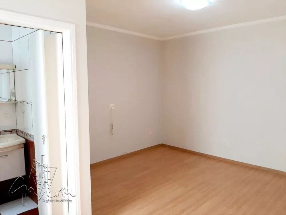 Sobrado à venda com 3 quartos, 300m² - Foto 15