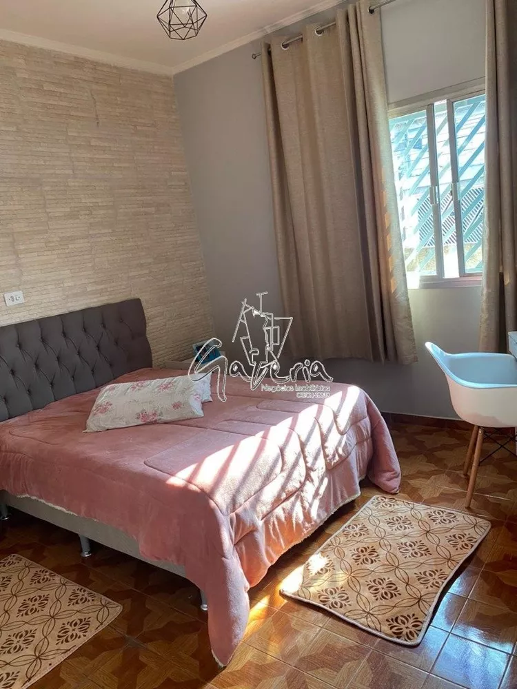 Casa à venda com 3 quartos, 179m² - Foto 14