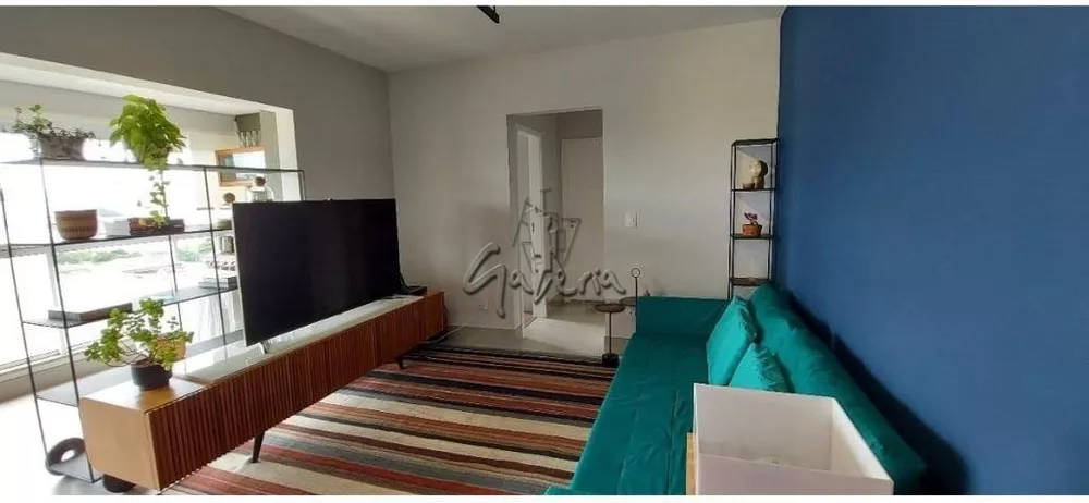 Apartamento à venda com 2 quartos, 72m² - Foto 4