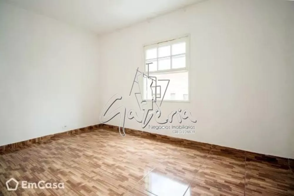 Sobrado à venda com 2 quartos, 200m² - Foto 3