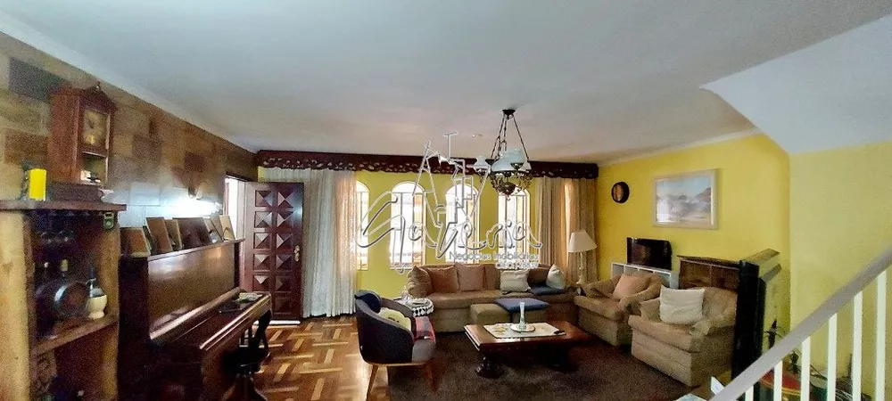 Sobrado à venda e aluguel com 4 quartos, 326m² - Foto 2