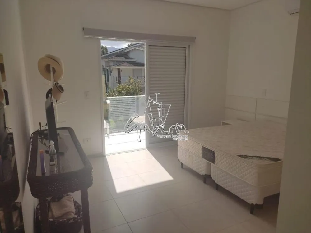 Sobrado, 3 quartos, 279 m² - Foto 9