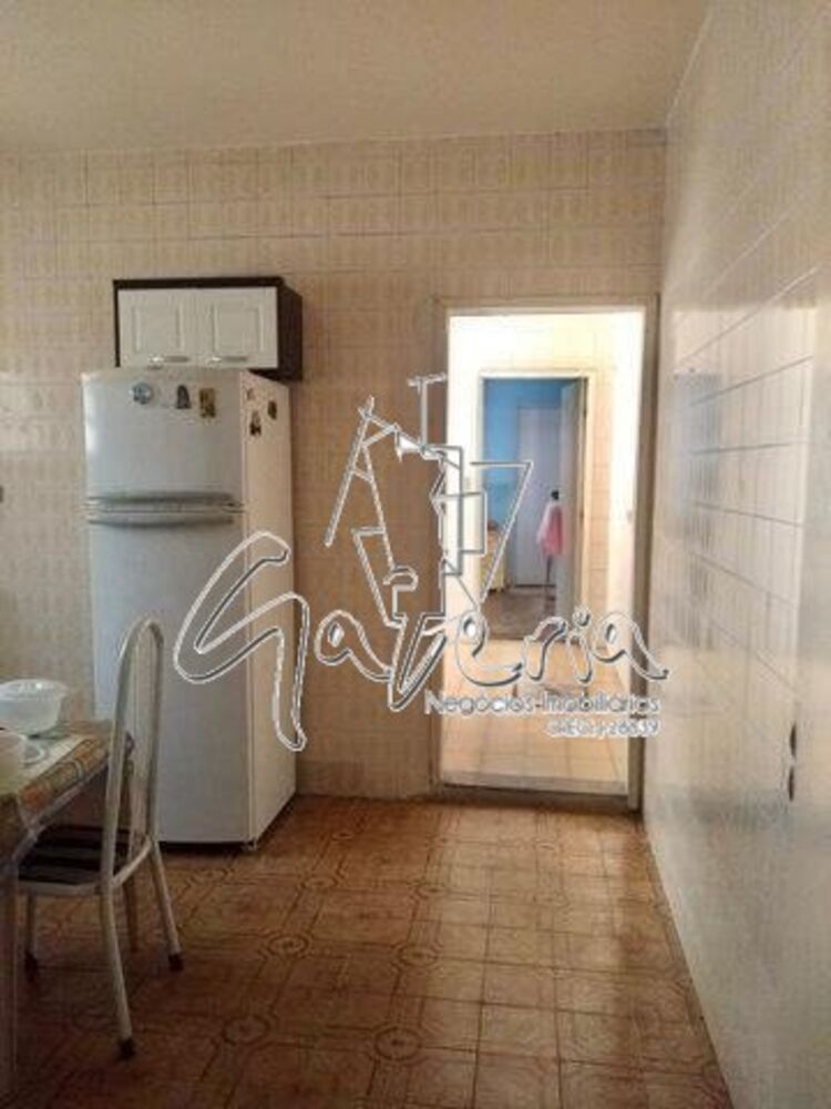 Casa à venda com 2 quartos, 176m² - Foto 4