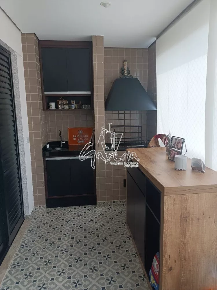 Apartamento à venda com 3 quartos, 96m² - Foto 4