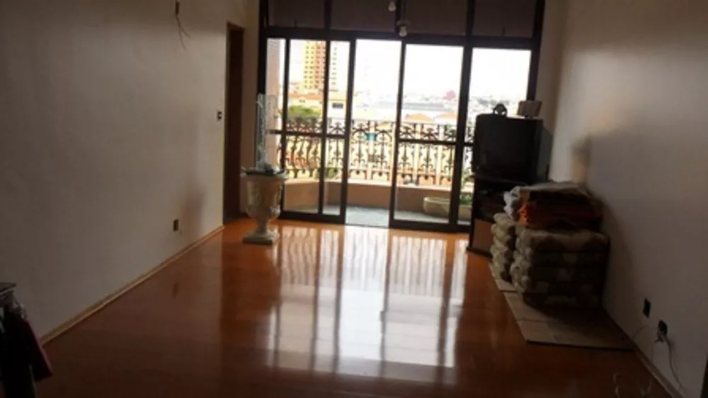 Apartamento à venda com 3 quartos, 150m² - Foto 2