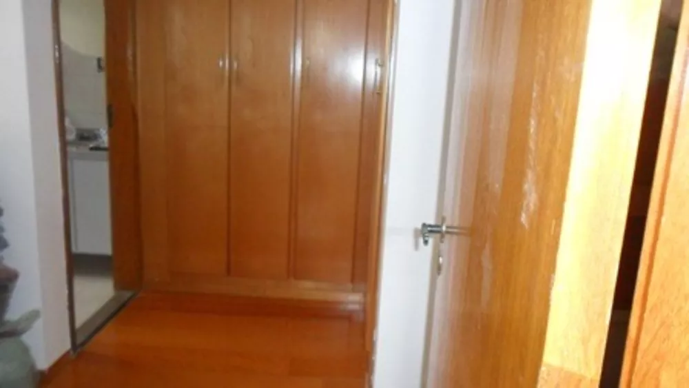 Apartamento à venda com 3 quartos, 150m² - Foto 8