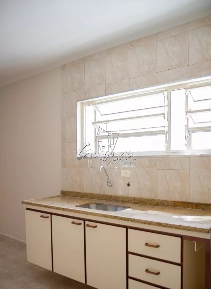 Sobrado à venda com 3 quartos, 138m² - Foto 6