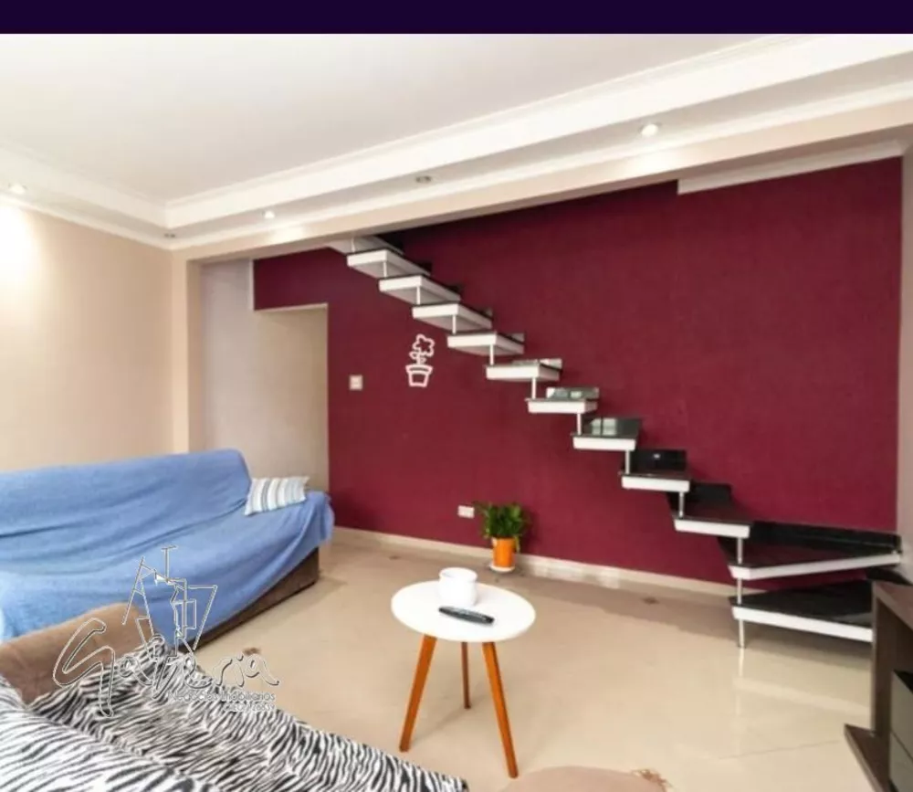 Sobrado à venda com 3 quartos, 144m² - Foto 1