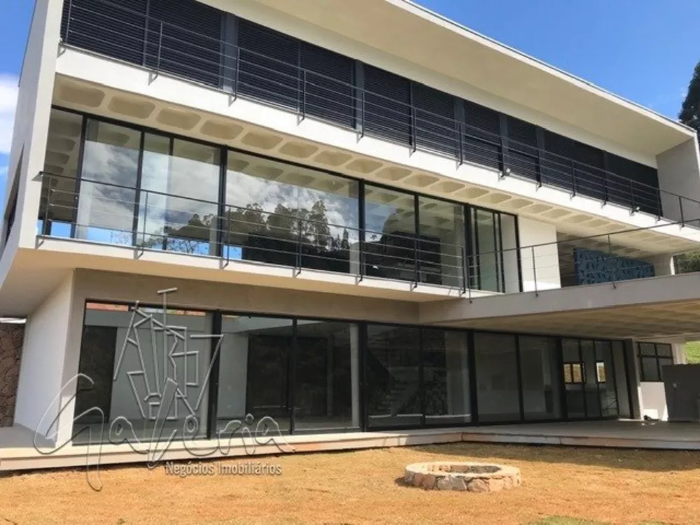 Sobrado à venda com 4 quartos, 700m² - Foto 2