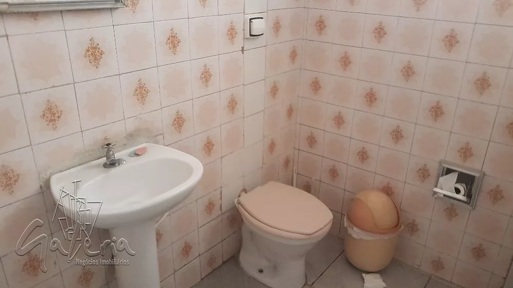 Casa à venda com 3 quartos, 300m² - Foto 12