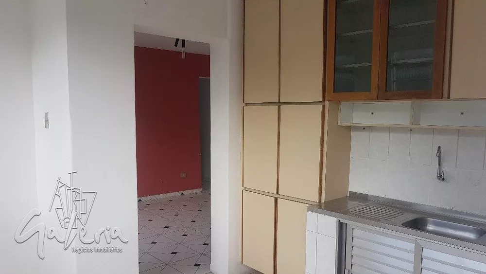 Casa à venda com 3 quartos, 300m² - Foto 18