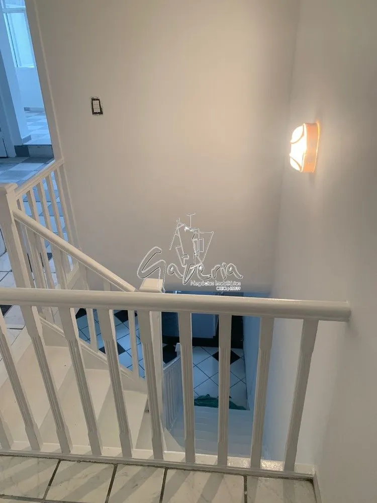Casa, 4 quartos, 255 m² - Foto 7