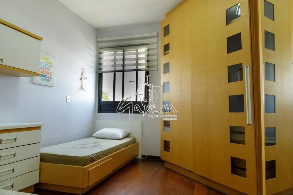 Apartamento, 3 quartos, 135 m² - Foto 1