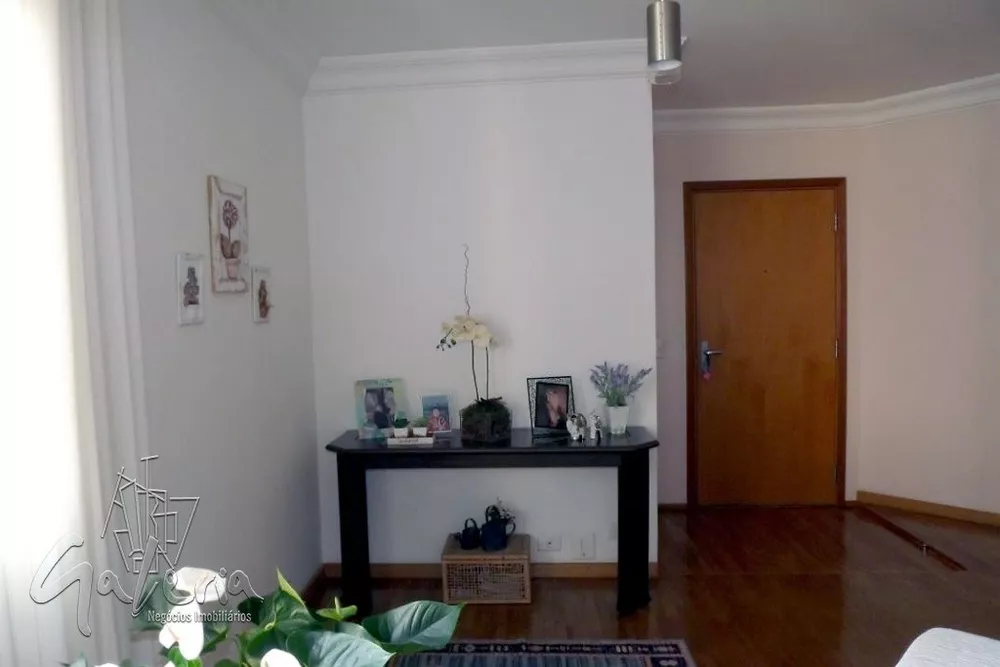 Apartamento à venda com 3 quartos, 140m² - Foto 7