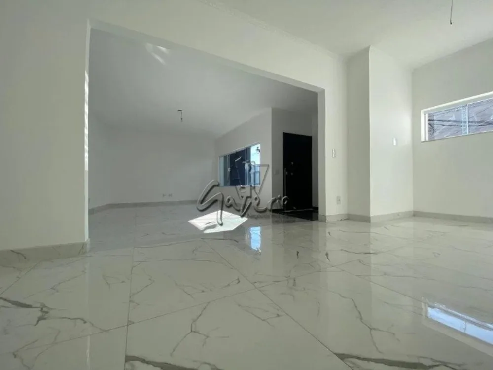 Casa, 3 quartos, 255 m² - Foto 3