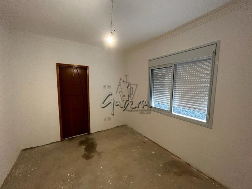 Casa, 3 quartos, 255 m² - Foto 2
