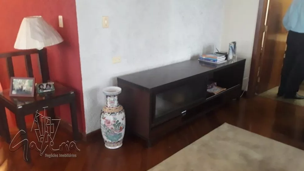 Apartamento para alugar com 3 quartos, 198m² - Foto 6