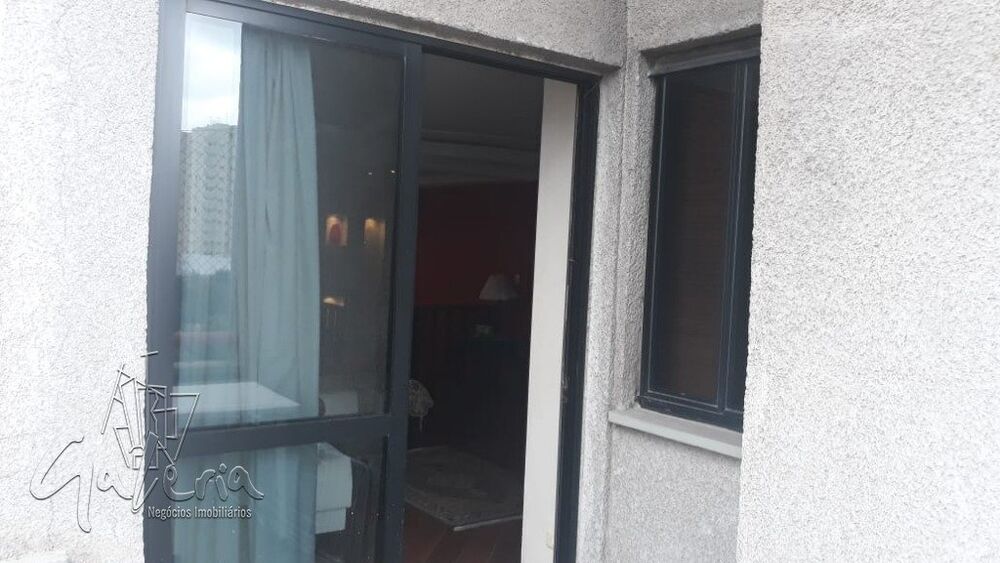 Apartamento para alugar com 3 quartos, 198m² - Foto 27