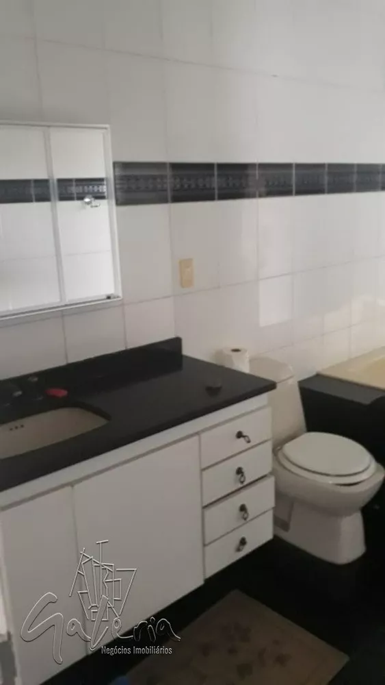 Apartamento para alugar com 3 quartos, 198m² - Foto 16