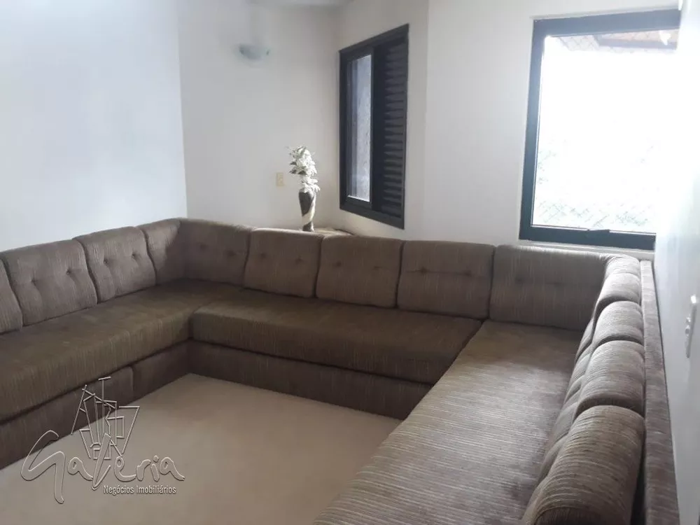 Apartamento para alugar com 3 quartos, 198m² - Foto 23