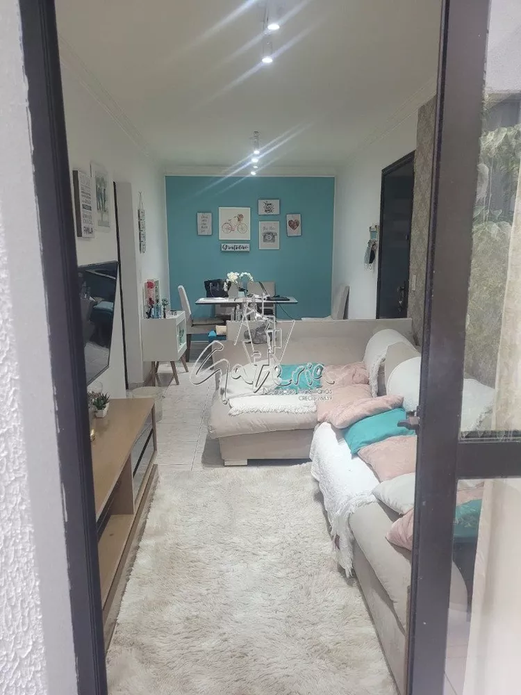 Apartamento à venda com 2 quartos, 84m² - Foto 1