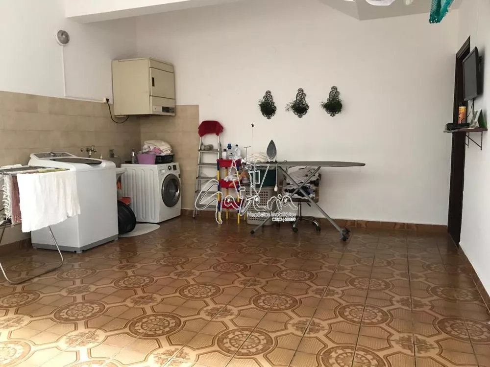 Sobrado, 3 quartos, 317 m² - Foto 12