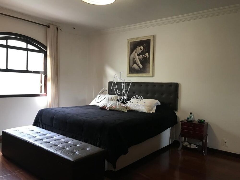 Sobrado, 3 quartos, 317 m² - Foto 8
