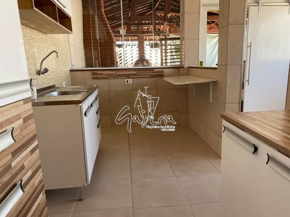 Sobrado, 3 quartos, 380 m² - Foto 2