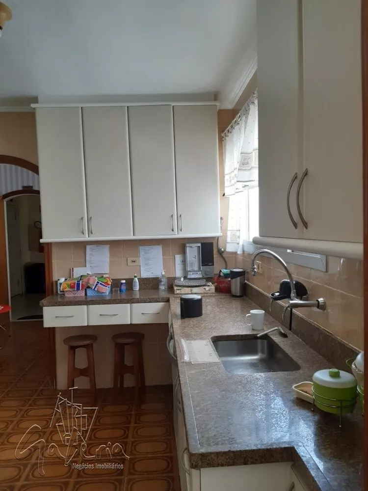 Apartamento à venda com 4 quartos, 185m² - Foto 9