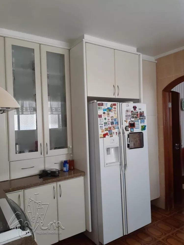 Apartamento à venda com 4 quartos, 185m² - Foto 8