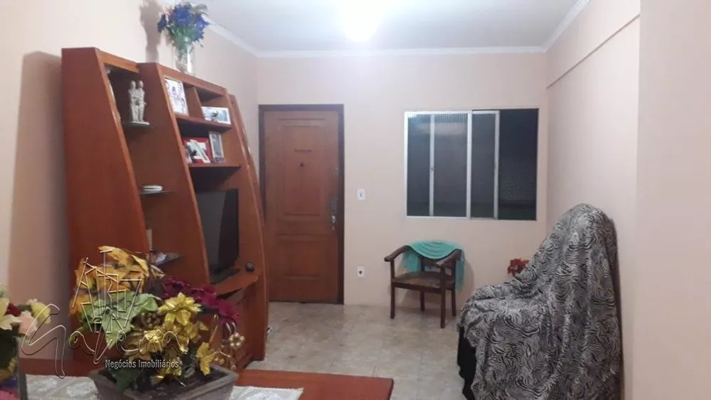 Apartamento à venda com 2 quartos, 64m² - Foto 1