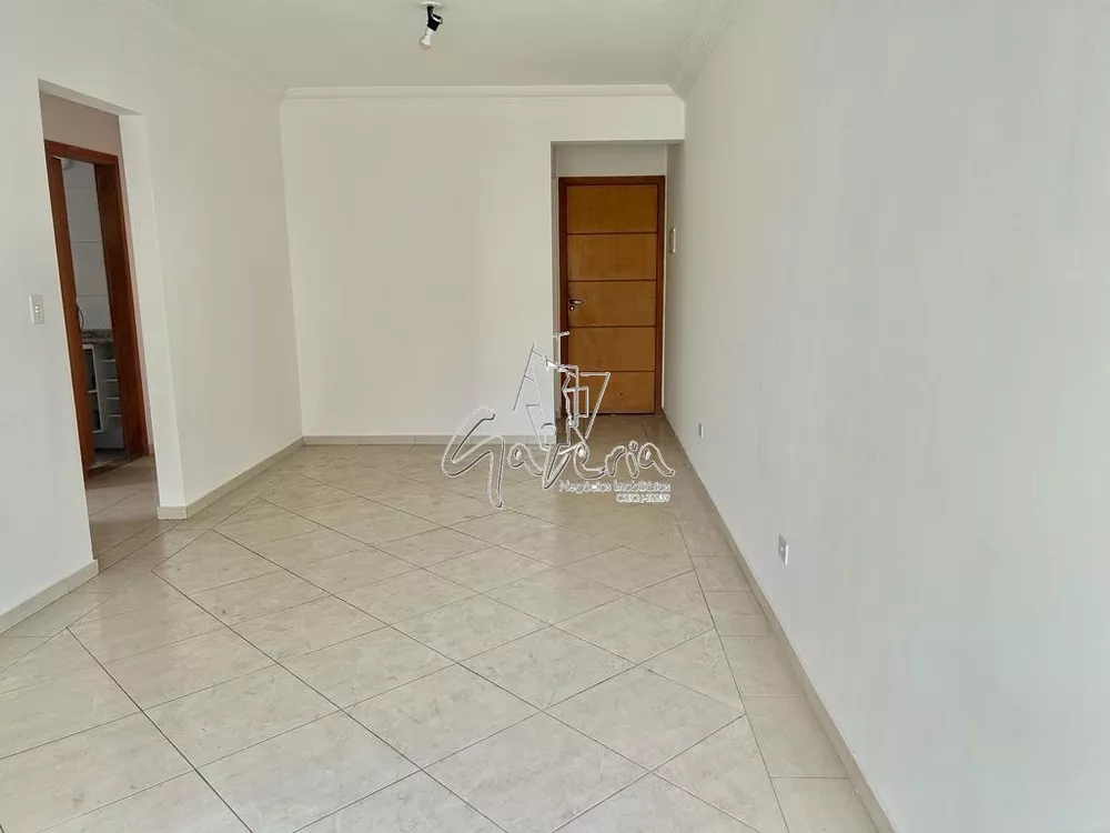 Apartamento à venda com 3 quartos, 85m² - Foto 2