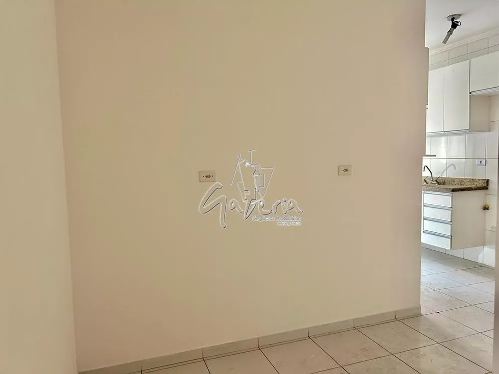 Apartamento à venda com 3 quartos, 85m² - Foto 11